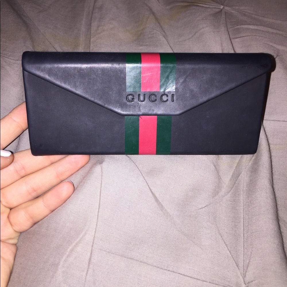 Gucci sunglass/eyeglass case